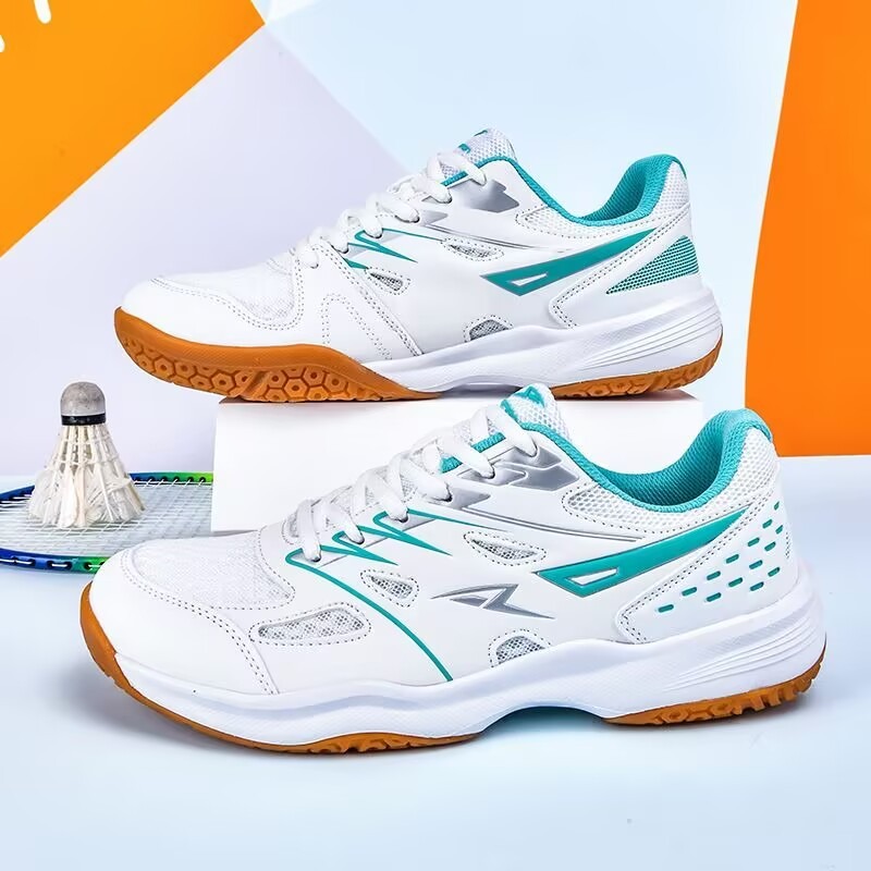定番ブランドの卓球シューズ、メッシュ素材で通気性のある屋内コ - Table Tennis Shoes のレビューと価格